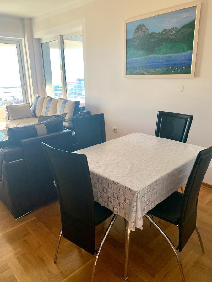 Blue Sky Apartment Petrovac Bagian luar foto