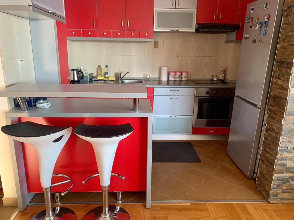 Blue Sky Apartment Petrovac Bagian luar foto